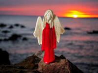 Angel Julia - - red -  27 x 14 cm decorative figurine 