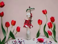 Angel Constancia - red -  decorative figurine  32 x 10 cm