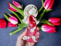 Liolin with flute - red -  16 x 7 cm decorative figurine 