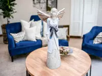Angel Lily - white -  35 x 15 cm decorative figurine 