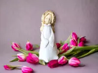 Angel MaryAnn - white -  decorative figurine  15 x 7.5 cm