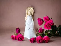 Angel MaryAnn - white -  decorative figurine  15 x 7.5 cm