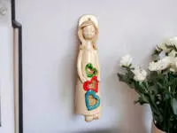 Lioninka with hearts - red -  14 x 9 cm decorative figurine 