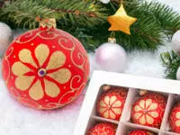 Set of golden flower on - red -  80 mm glass christmas balls  6 pcs