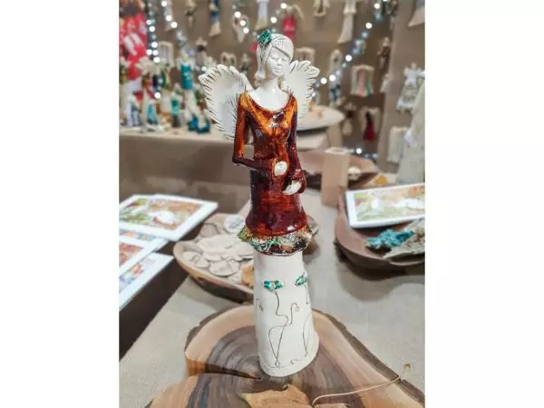 Angel Mia - brown -  40 x 16 cm decorative figurine 