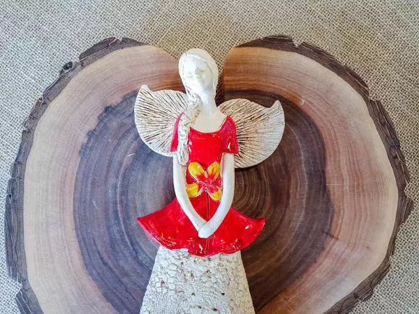 Angel Abigail - red -  30 x 14 cm decorative figurine 