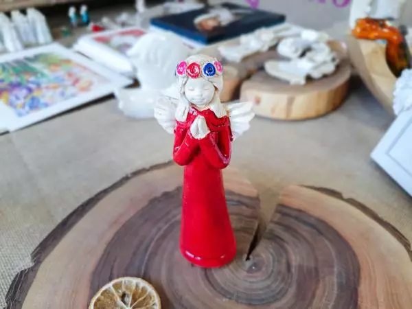 Angel Eva - red -  15 cm decorative figurine 
