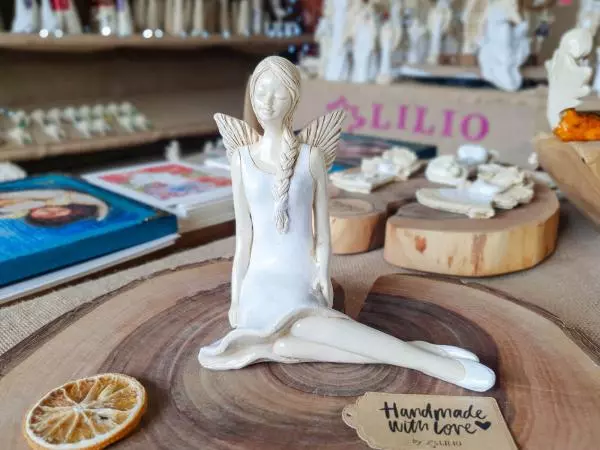 Angel Matilda - white -  15 cm decorative figurine 