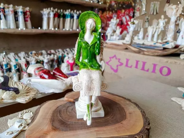 Angel Megan - green -  20 x 9 cm decorative figurine 