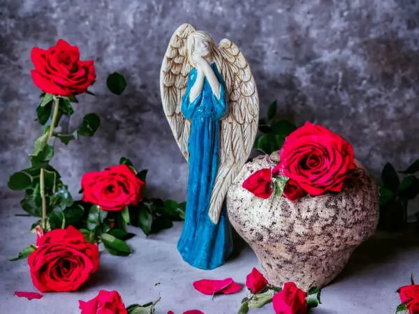 Angel Gabriel - turquoise -  40 x 18 cm decorative figurine 