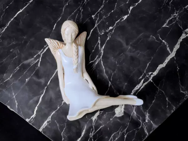 Angel Matilda - white -  15 cm decorative figurine 