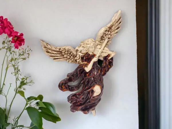 Angel with Violin - brown dark -  25 x 33 cm decorative figurine 
