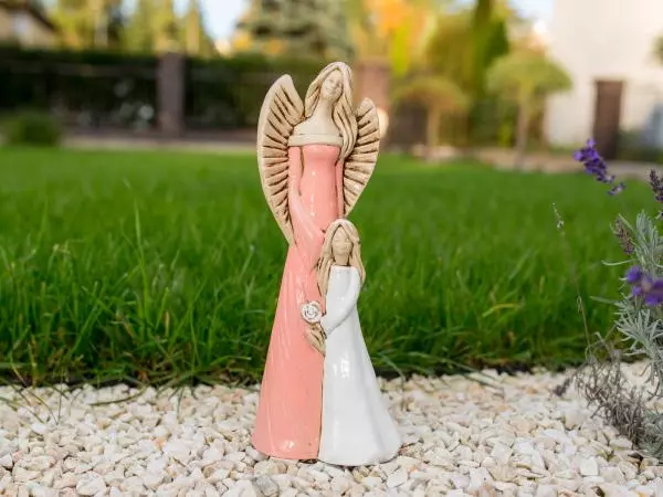 Angel Hannah & Evelyn Salmon -  32 x 15 cm decorative figurine 