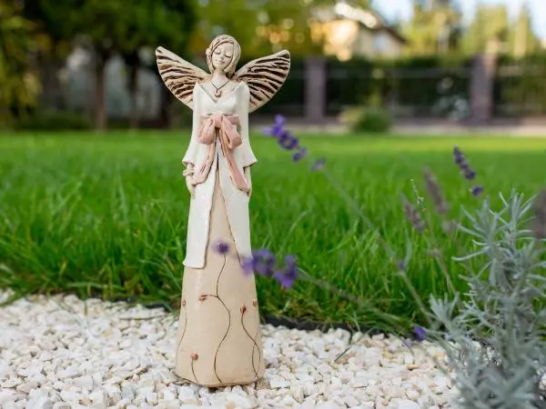 Angel Lily -  35 x 15 cm decorative figurine 