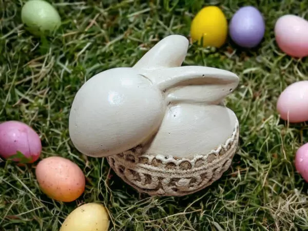 Easter Bunny -  8 x 7 cm